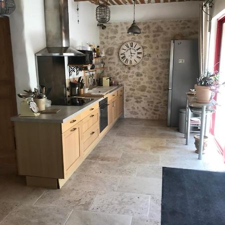La Charmeuse Appartement Céreste Buitenkant foto