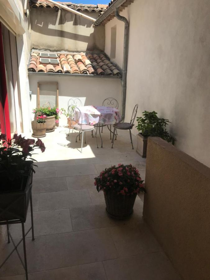 La Charmeuse Appartement Céreste Buitenkant foto